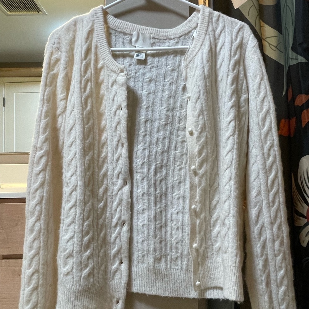 Women's White Cable Knit Sweater
